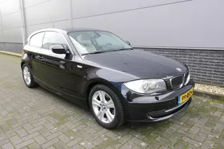 BMW 1-serie 116i EffDyn. Ed. Business Line Ultimate Edition NAVI,LEER,XENON.